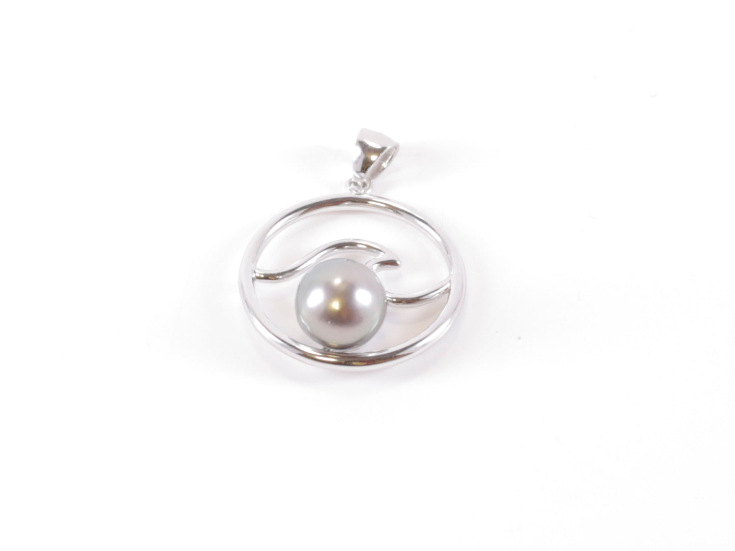 Silver Tahitian Pearl Wave Pendant image 0