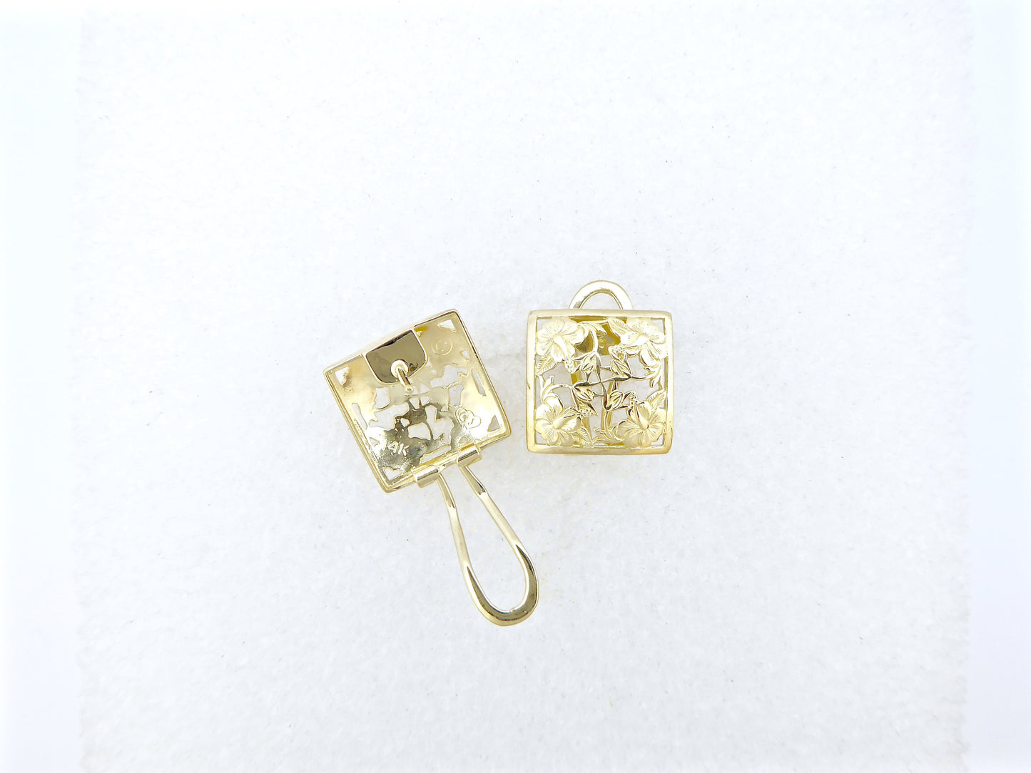 Hibiscus Quilt Earring - Small image 0