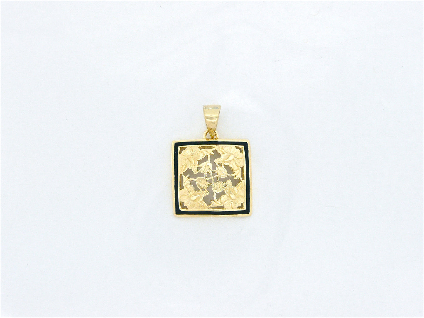 Hibiscus Quilt Pendant - Small image 0