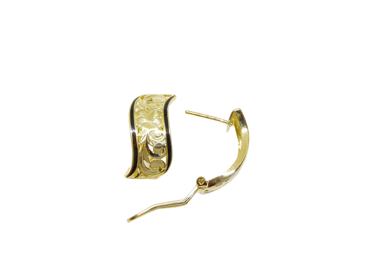 Hawaiian 14K Gold napua 8mm clip earring with elegant design, featuring a polished finish and secure clip-on backing.