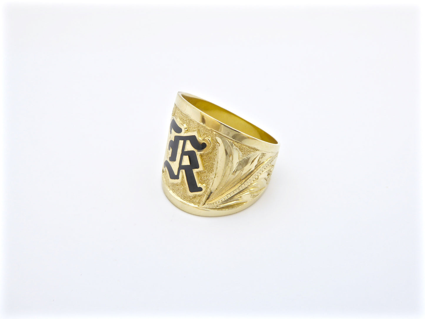 Tapered RE Ring w/ Initial Engraving - 18mm image 0