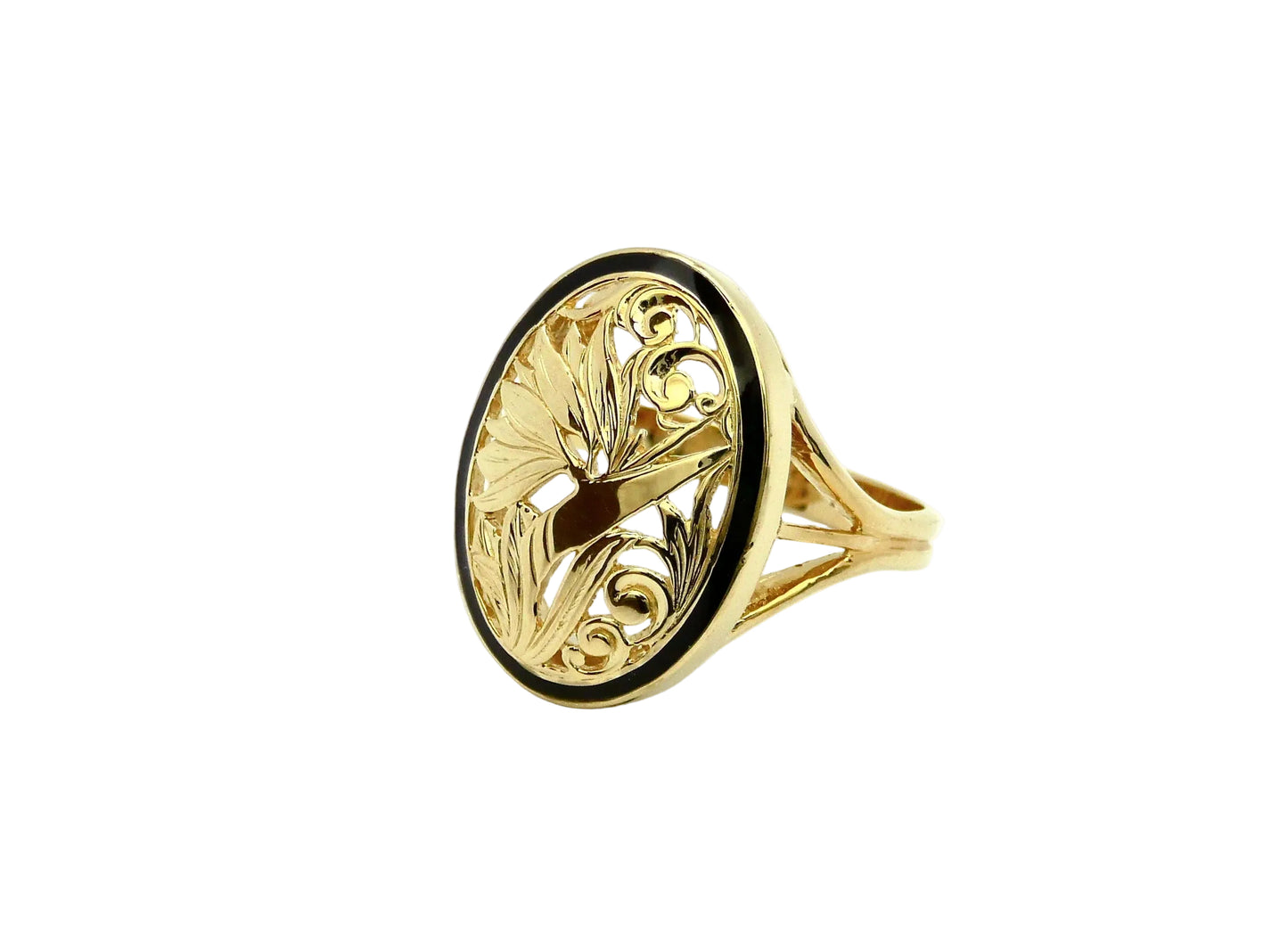 Hawaiian 14K Gold bOP ring with BB med size, featuring a smooth polished band and subtle design details.