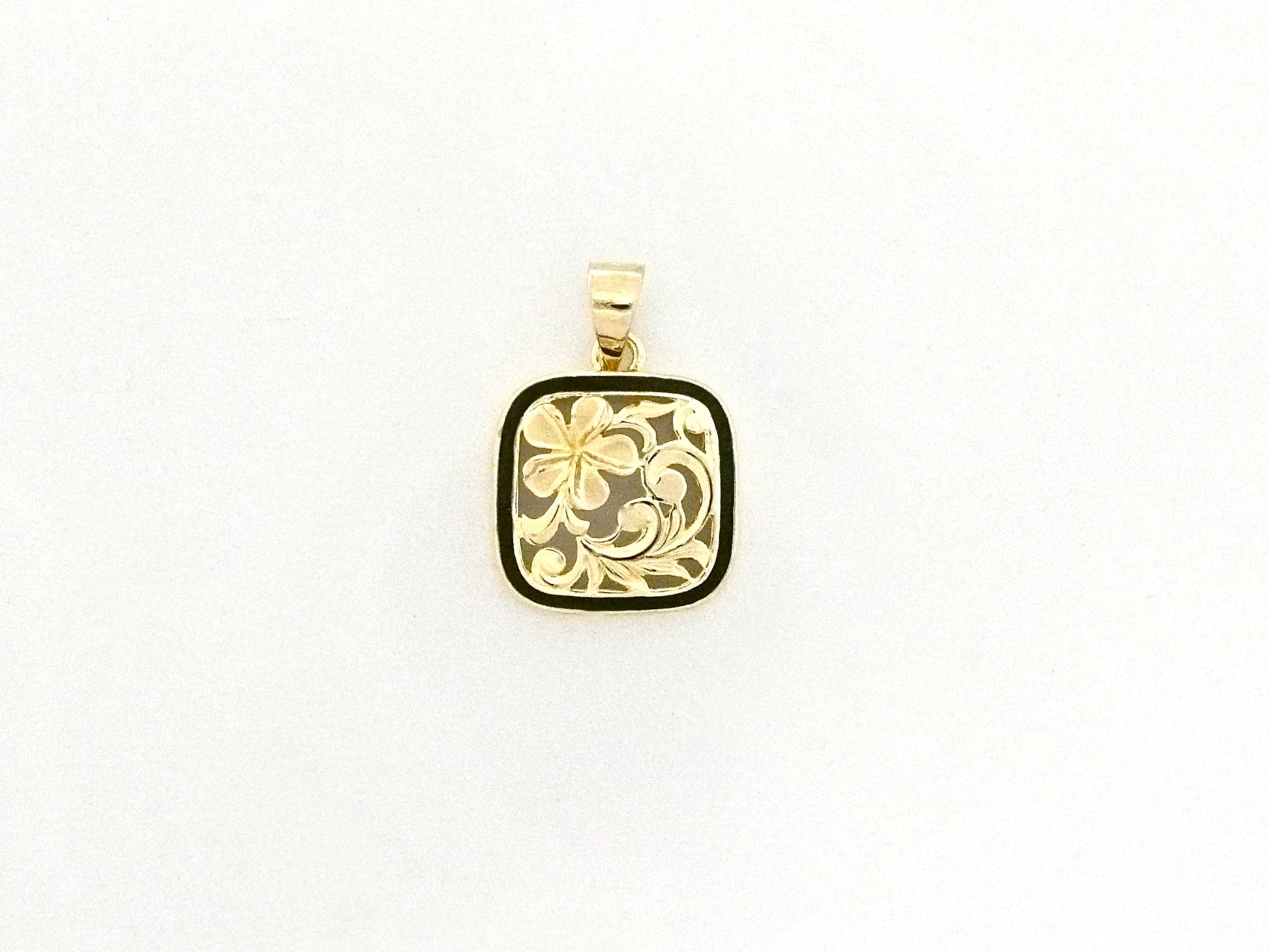 14K Gold Pendant w/Black Border image 0