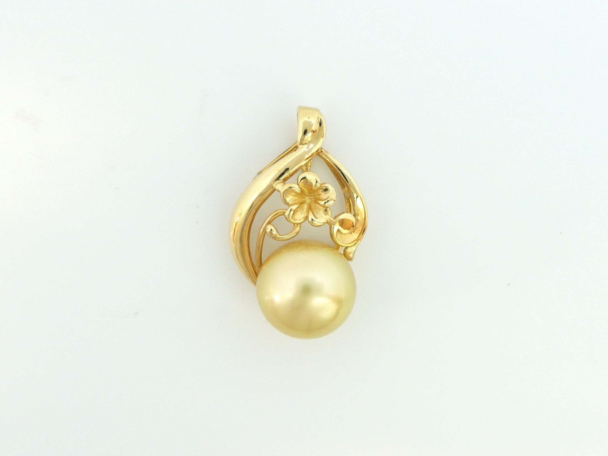 Golden Pearl Single Scroll Pendant image 0