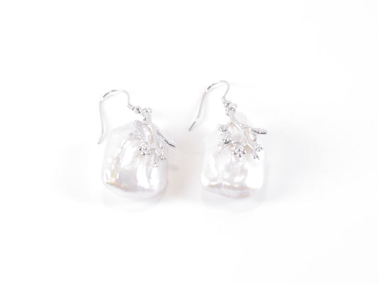 Silver Mass Earring image 0