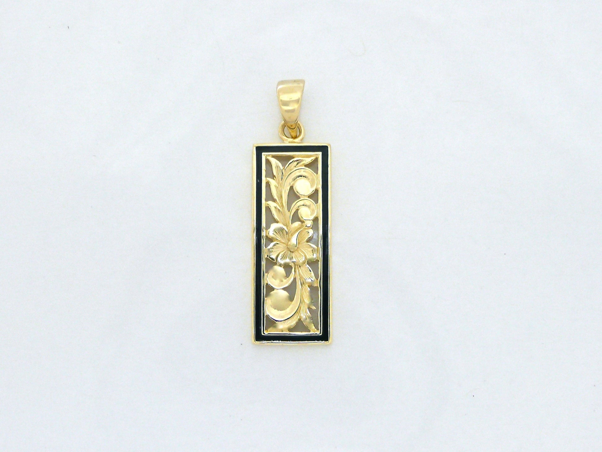 8mm 14K Gold Vertical Pendant Black image 0