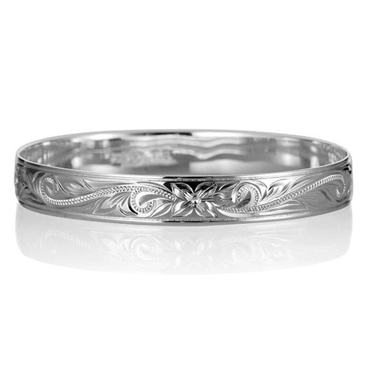 Hawaiian Smooth Scroll Bangle in 925 sterling silver, 10mm width, featuring a sleek, scroll design for a stylish bracelet look.