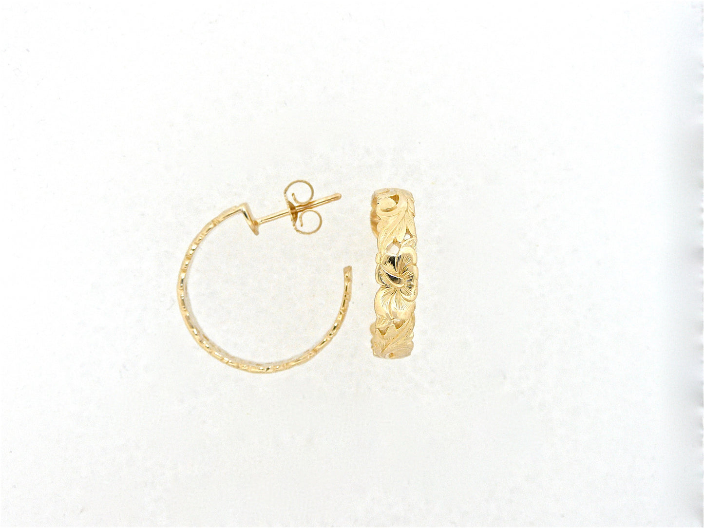 Scallop Earring - 1 Large image 0