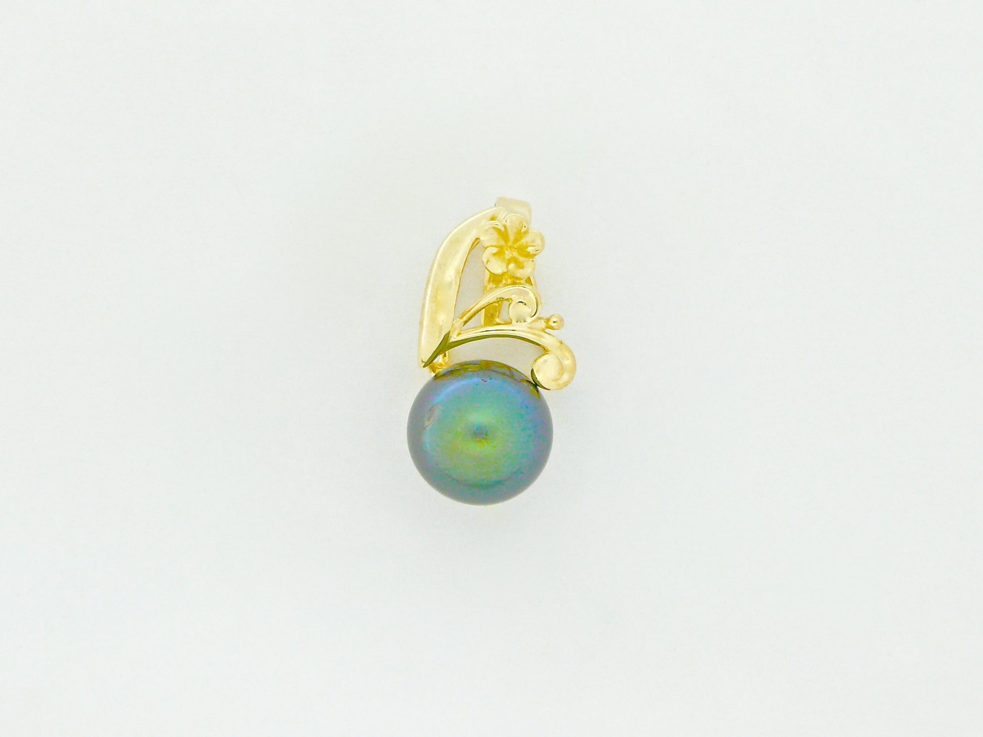 Black Pearl Double Scroll Pendant image 0