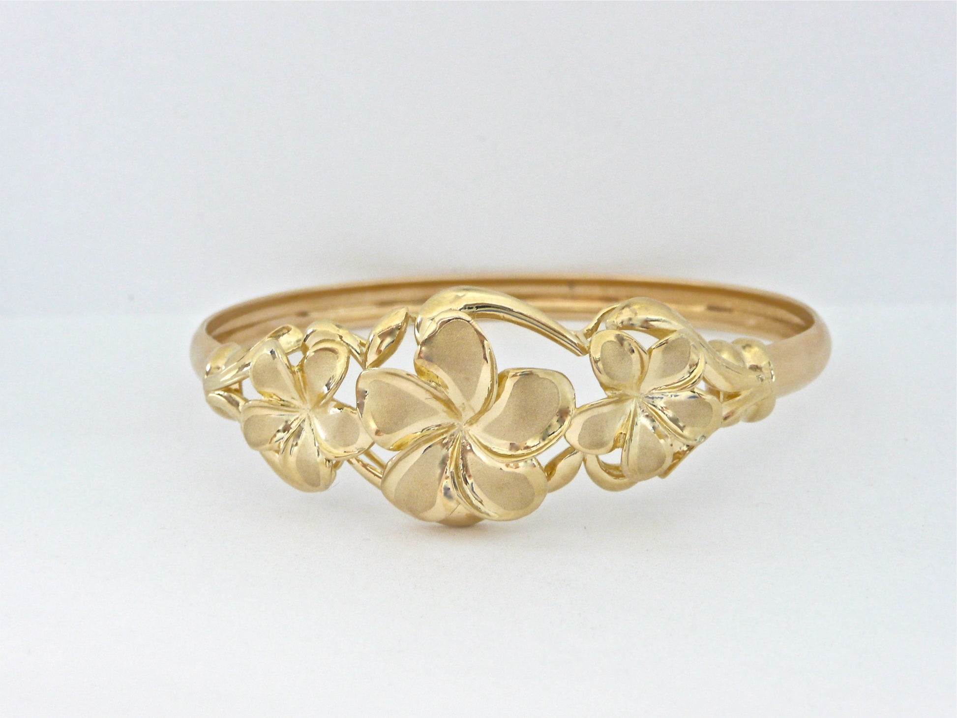 Plumeria 3 Flower Bangle image 0