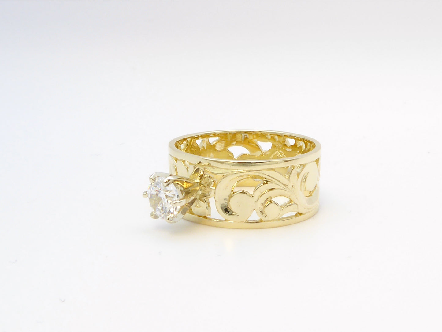 Cut-Out Ring w/ .25 ct CZ - 8mm image 0