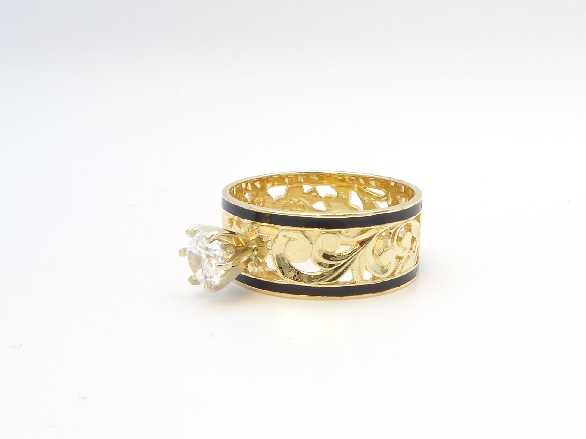 Cut-Out Ring w/ .25 ct CZ - 8mm image 0