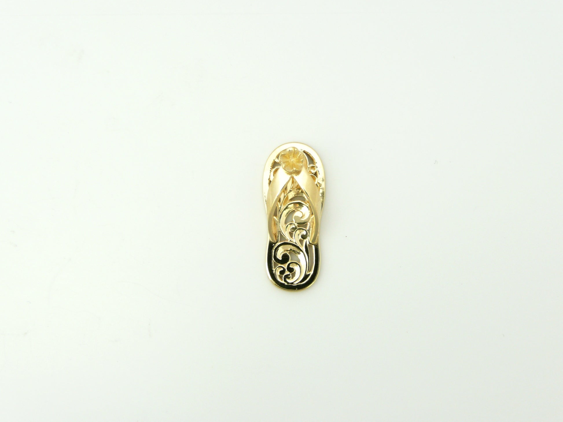 Cut-Out Slipper Pendant - Large image 0