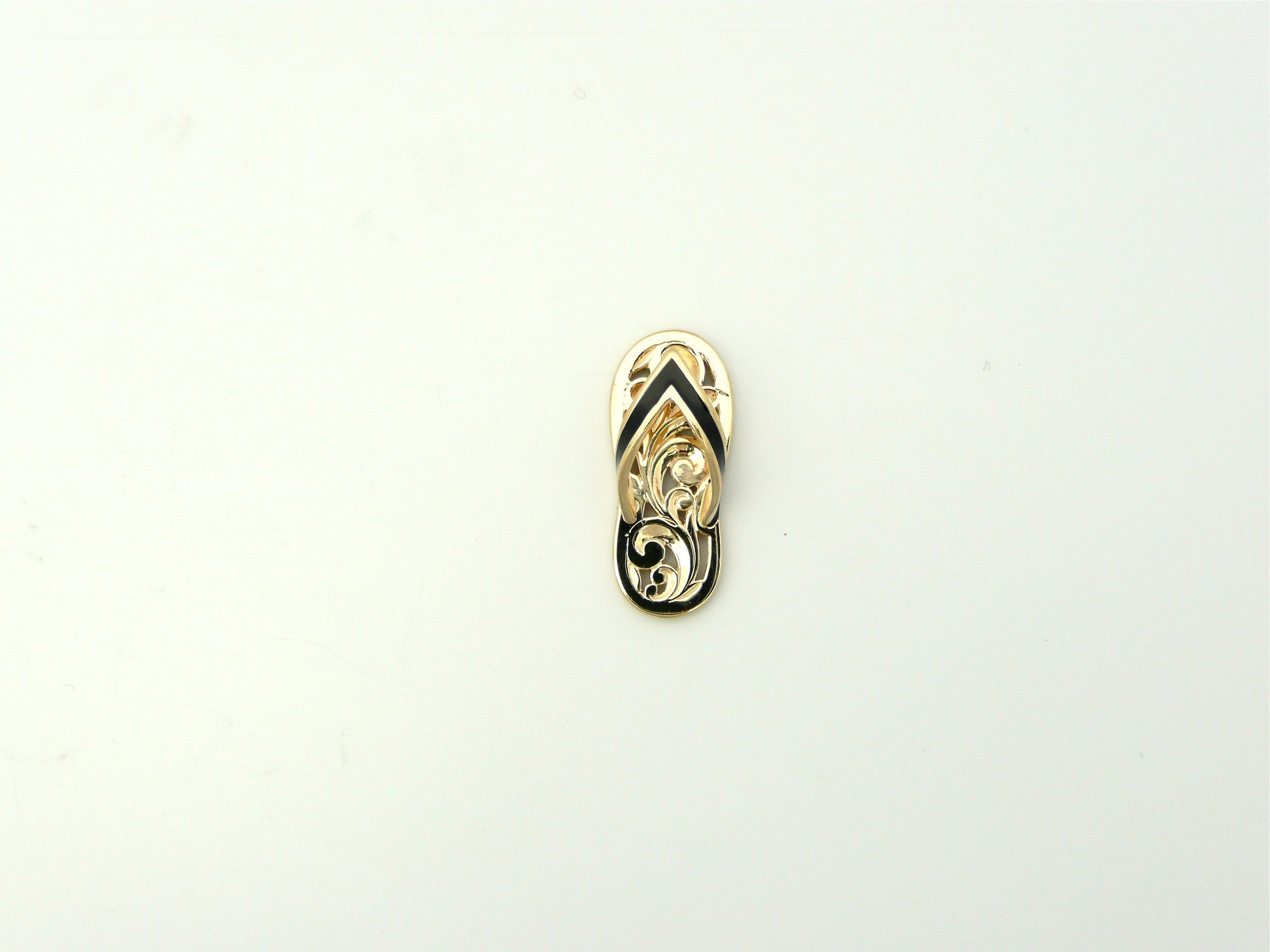 Cut-Out Slipper Pendant - Medium image 0