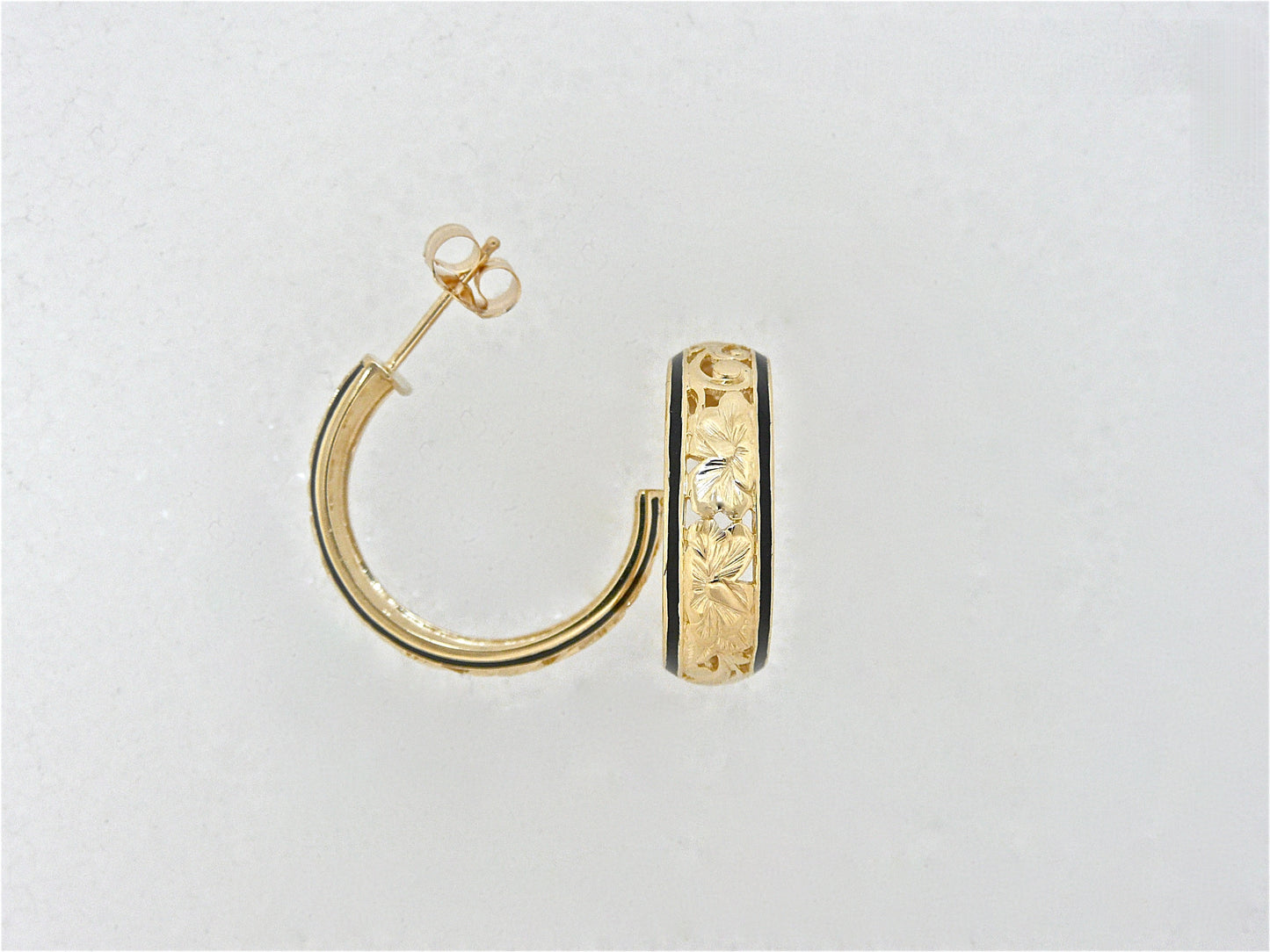 Dome Hoop Earring - Small/6mm image 0