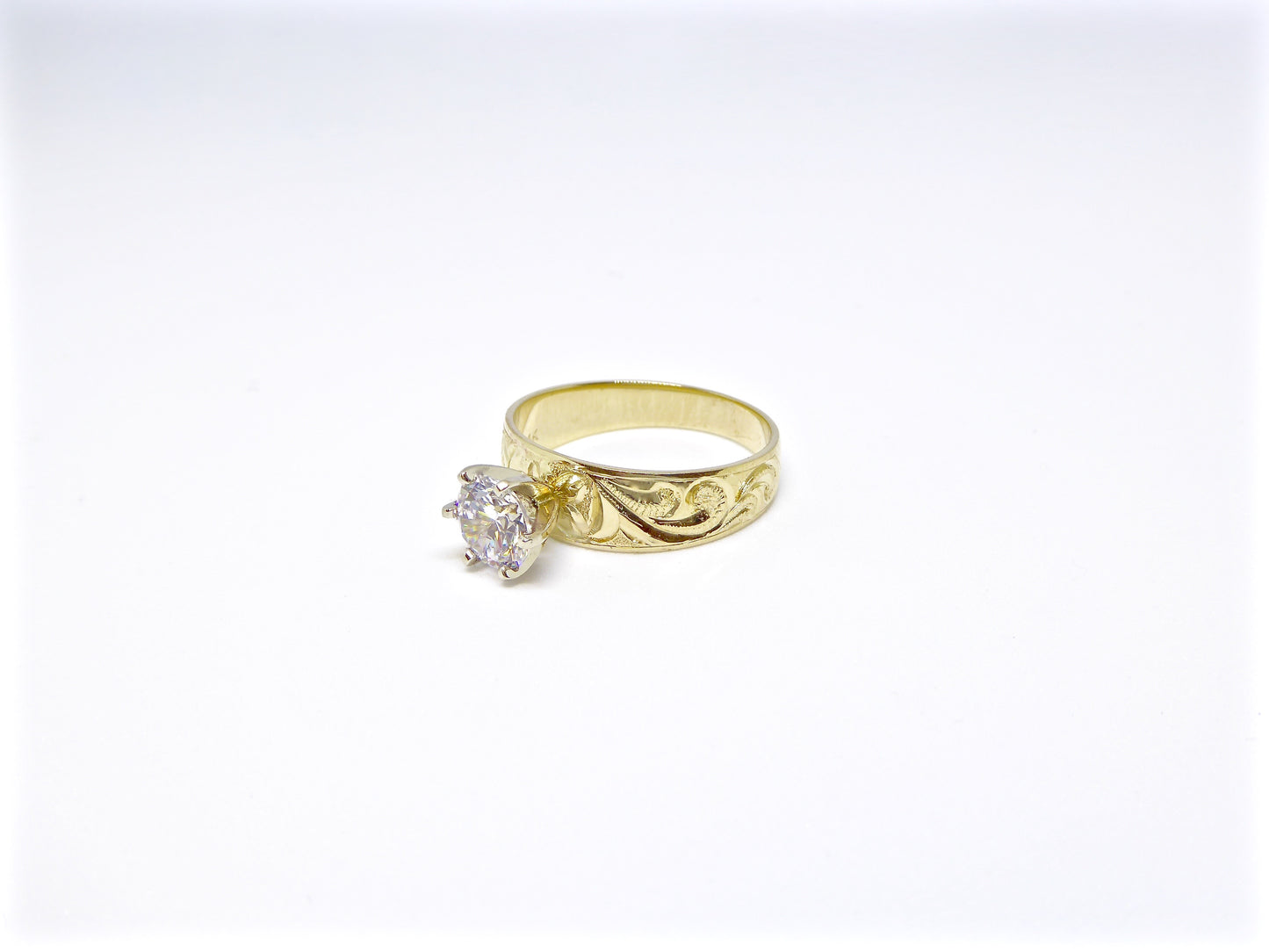 Gold Ring with Diamond image 0