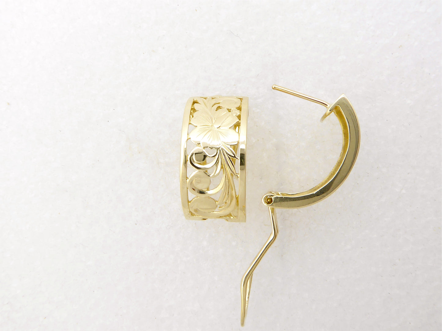 Hibiscus Cut-Out Clip Earring - 10mm image 0