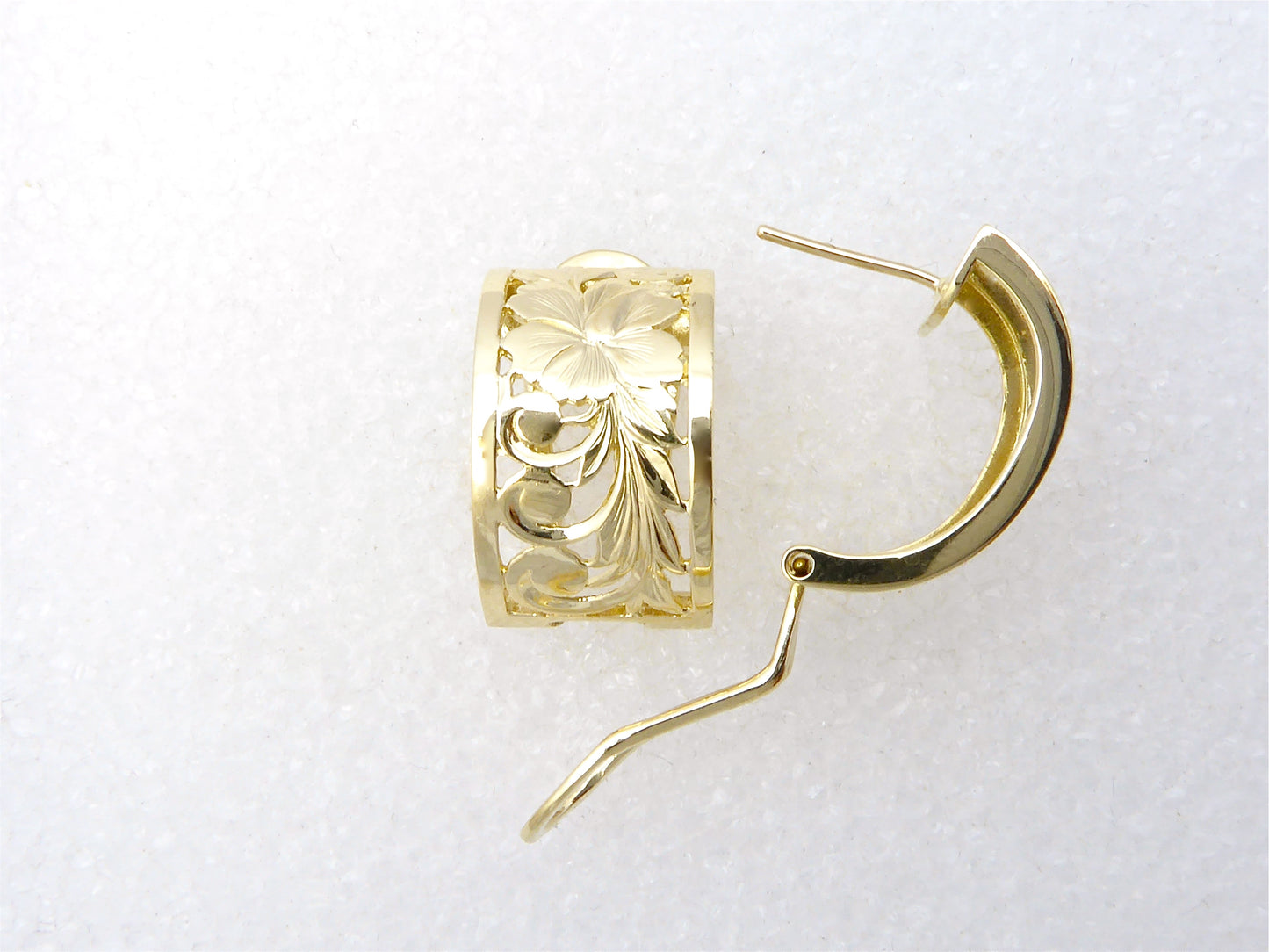 Hibiscus Cut-Out Clip Earring - 12mm image 0