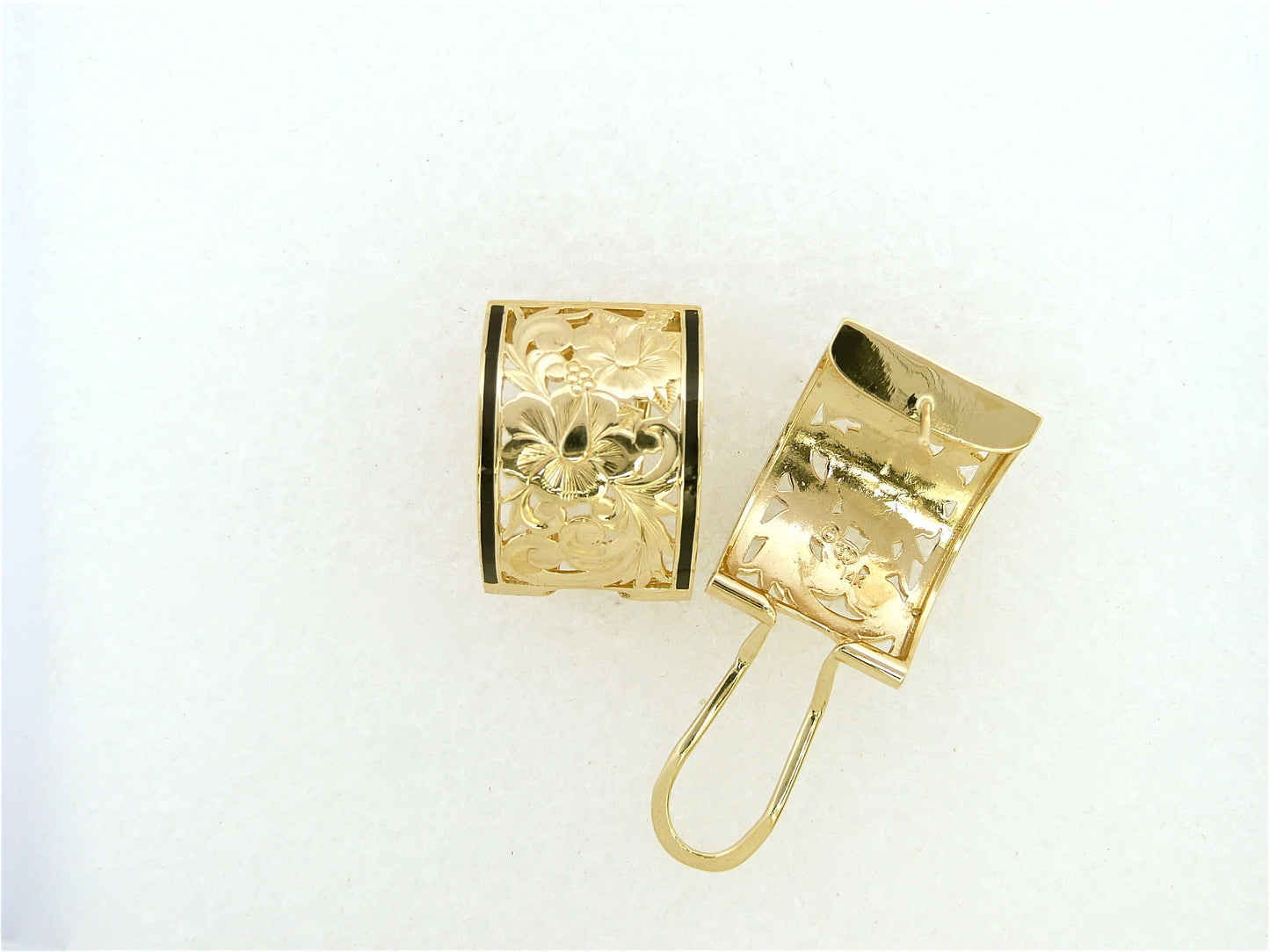 Hibiscus Cut-Out Clip Earring - 15mm image 0
