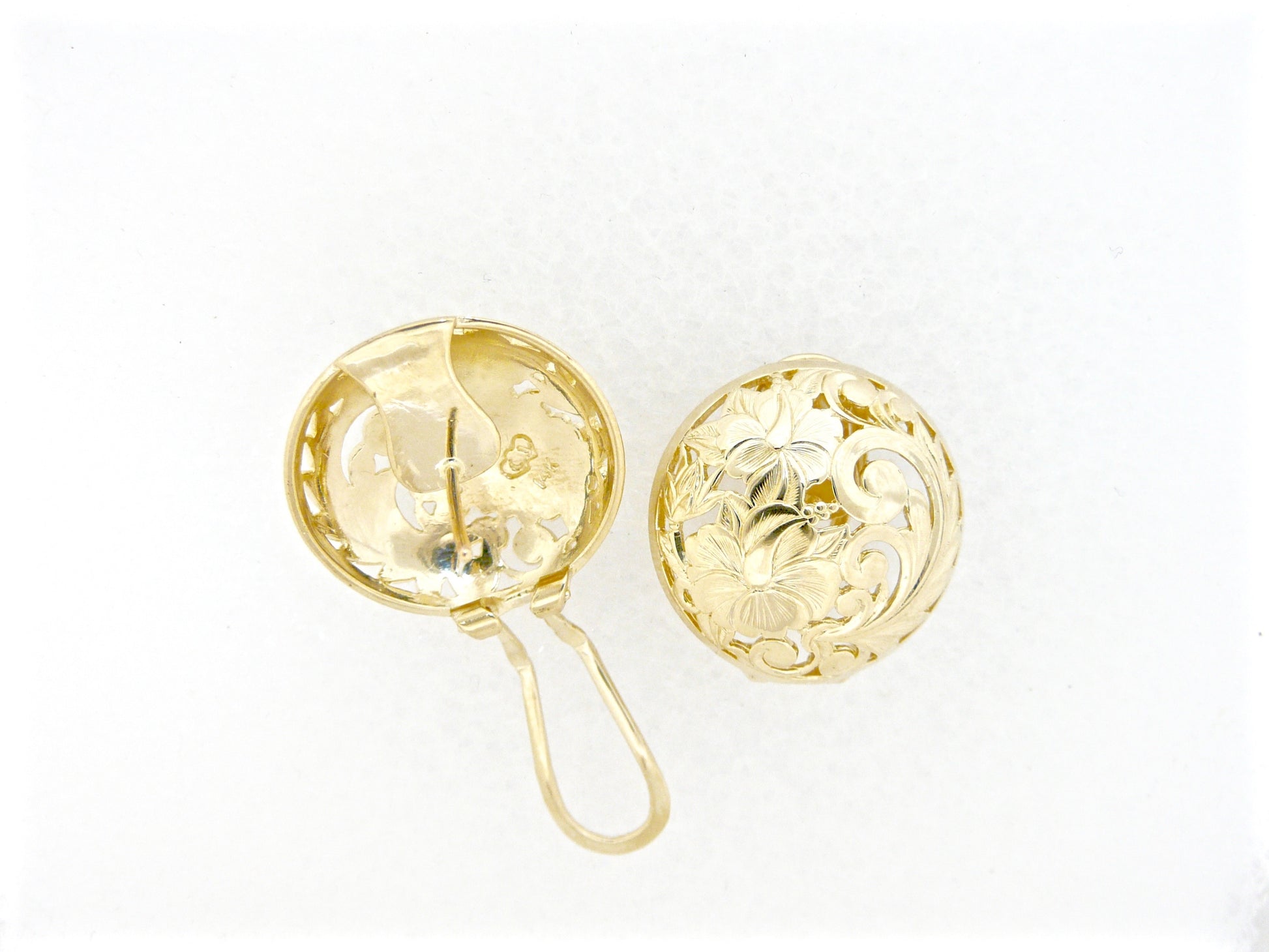 Hibiscus Cut-Out Earring - Large image 0