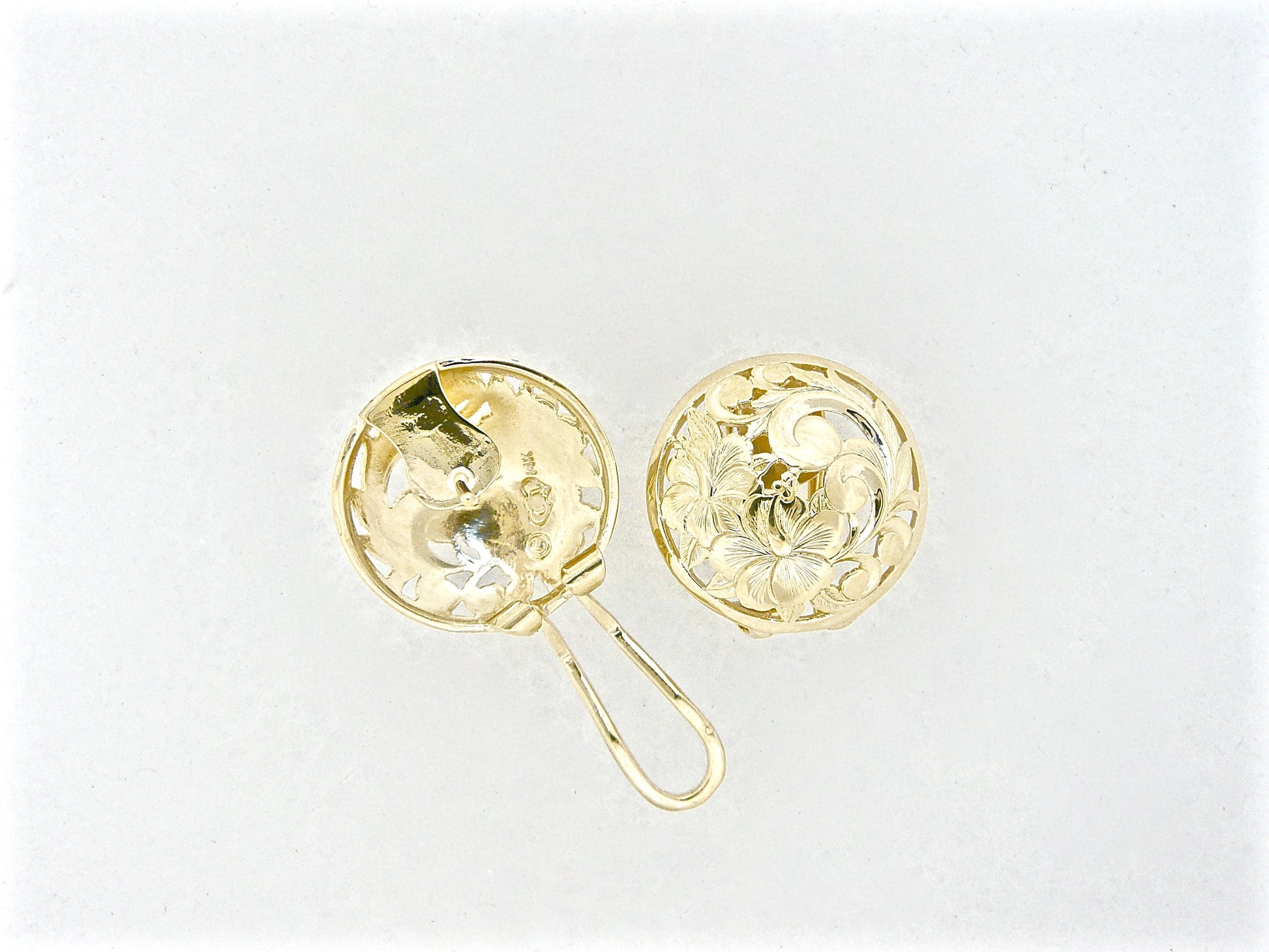 Hibiscus Cut Out Earring - Medium image 0