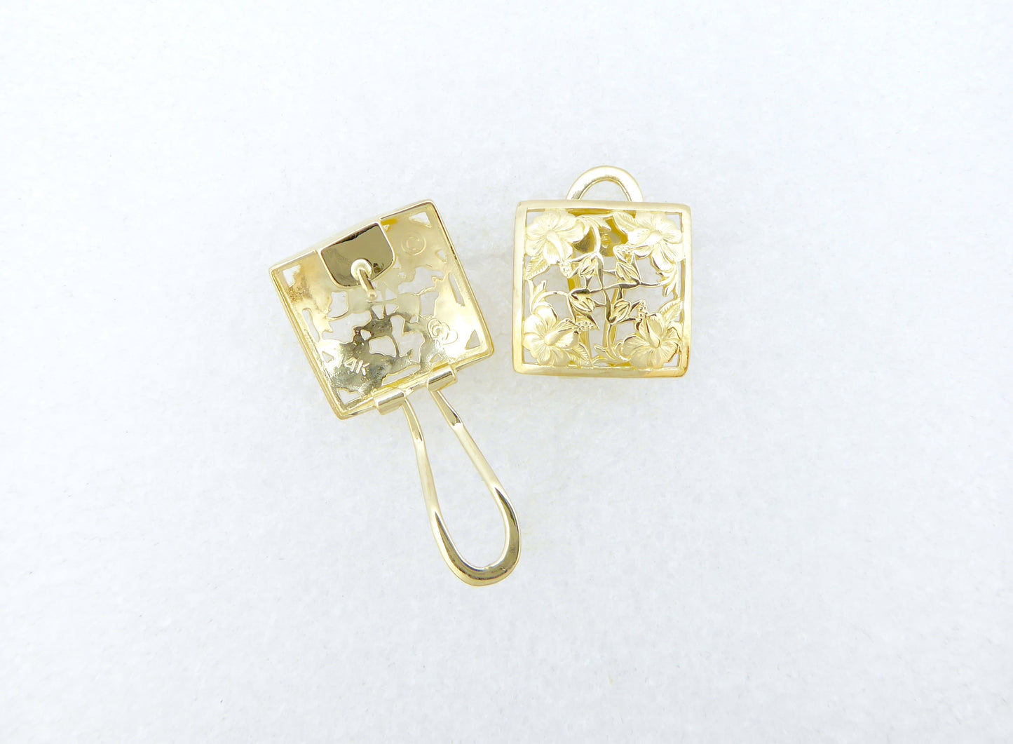 Hibiscus Quilt Earring - Large image 0