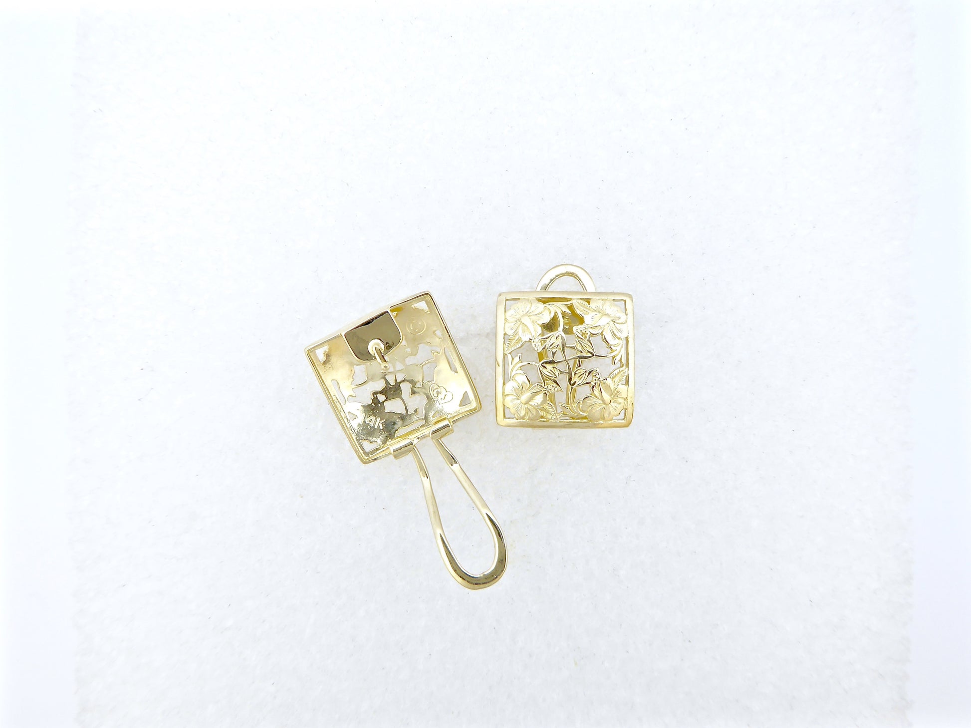 Hibiscus Quilt Earring - Small image 0
