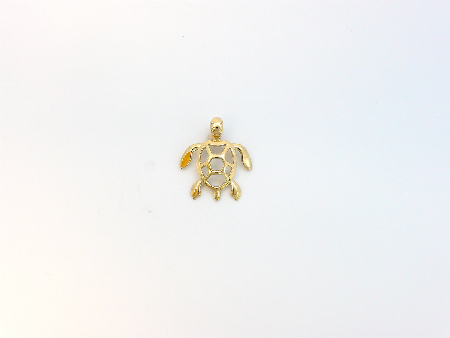 Honu Pendant - Medium image 0
