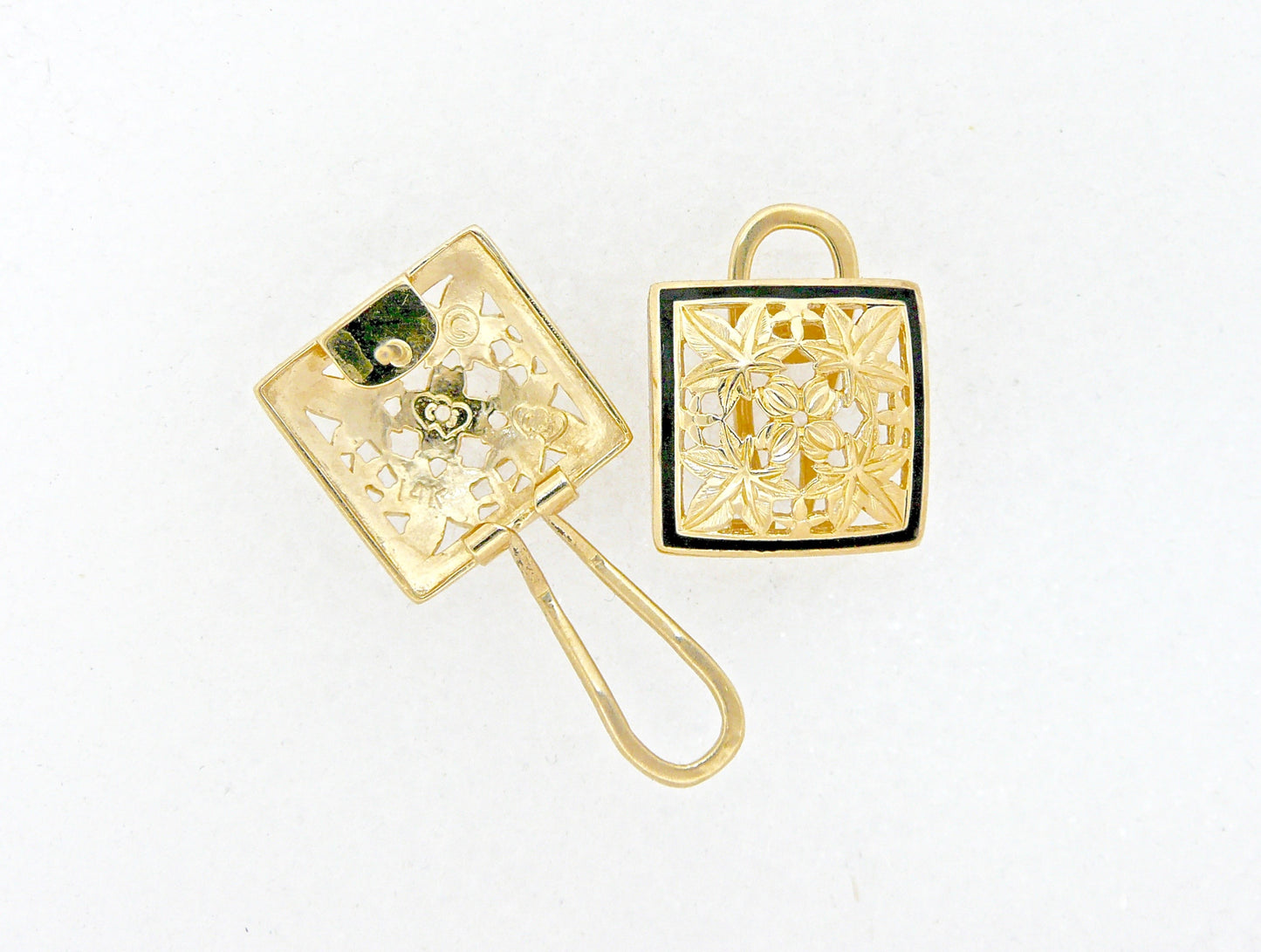 Kukui Quilt Earring - Large image 0