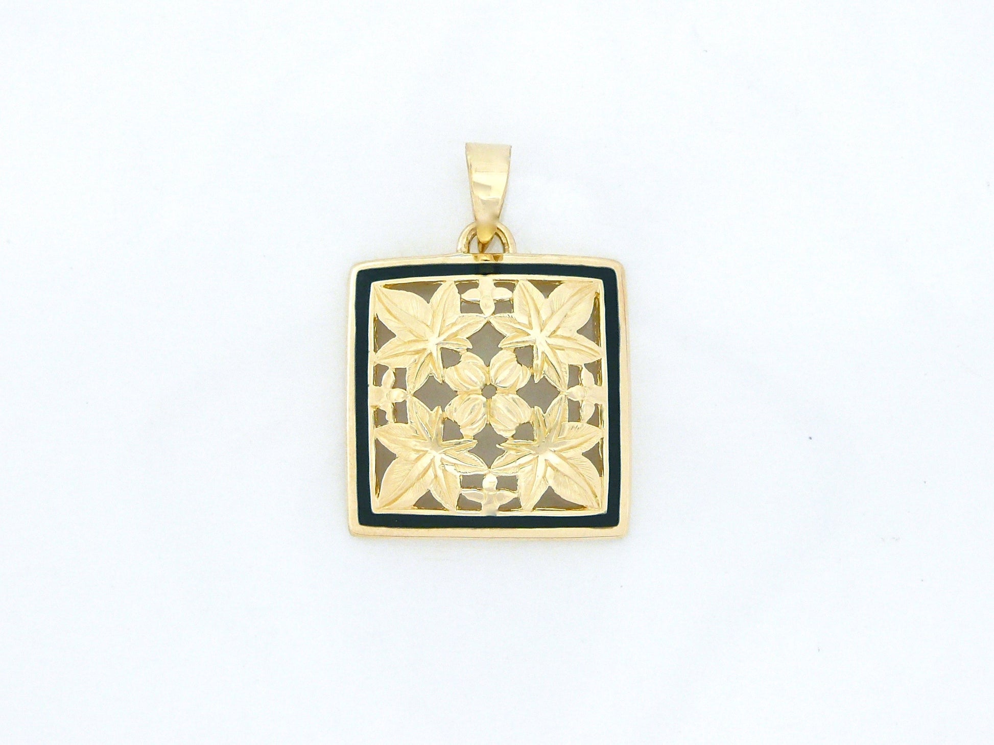 Kukui Quilt Pendant - Large image 0