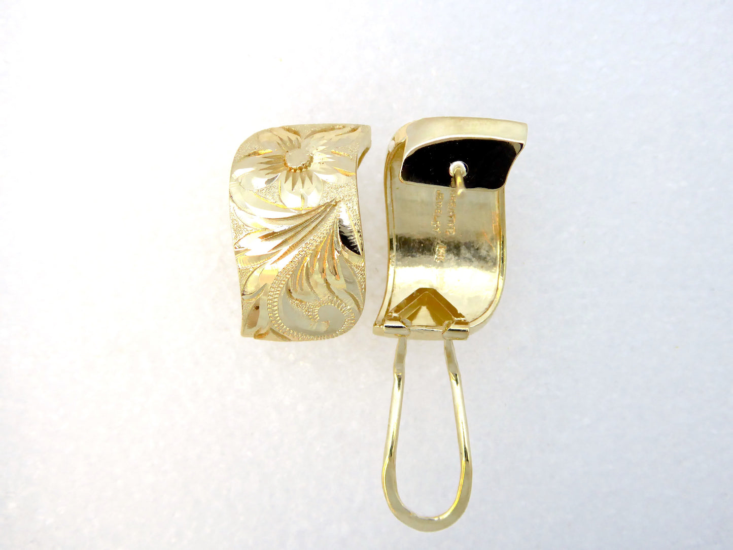 Napua Clip Earring - 12mm image 0