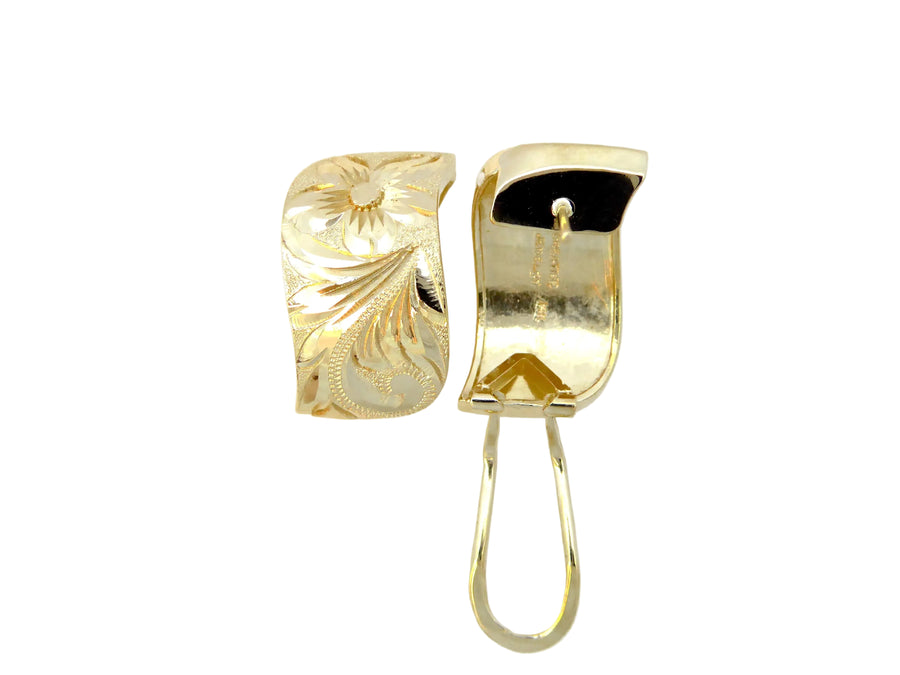 Hawaiian 14K Gold napua clip earring, 12mm size with intricate design.