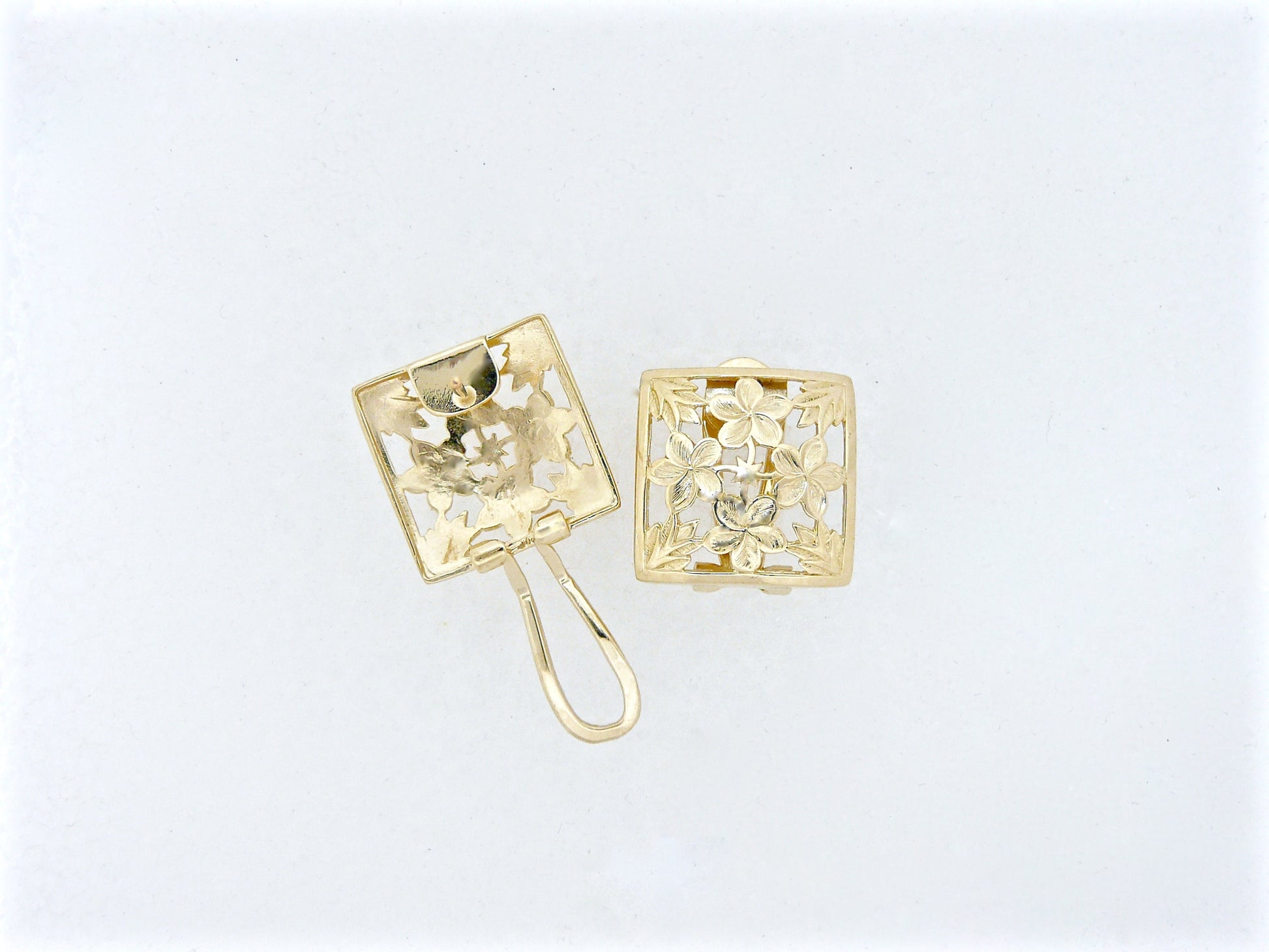 Plumeria Quilt Earring - Small image 0