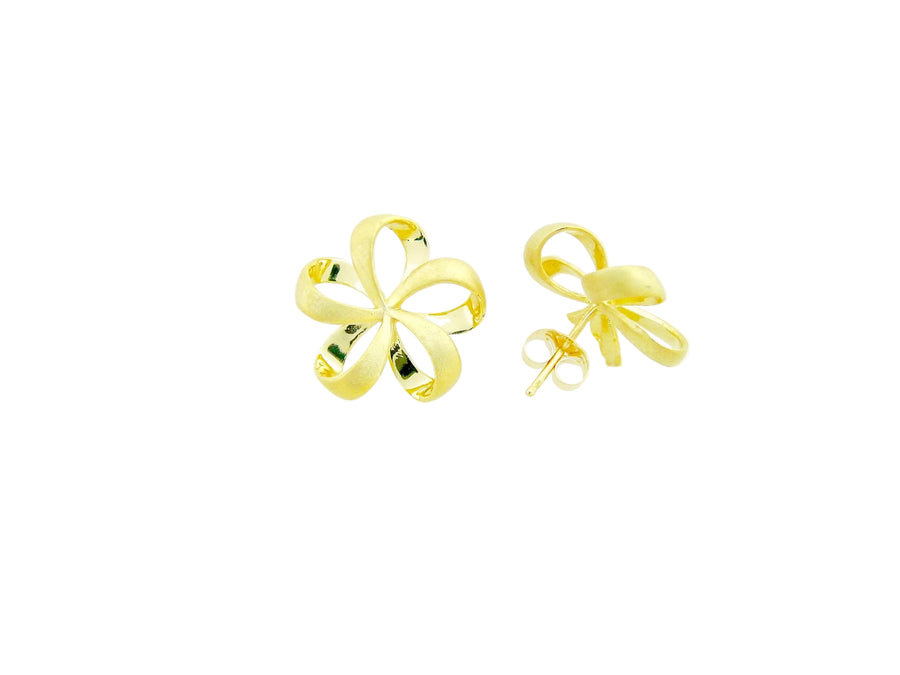 Hawaiian 14K Gold large 14K gold ribbon plumeria earring featuring a delicate flower design.