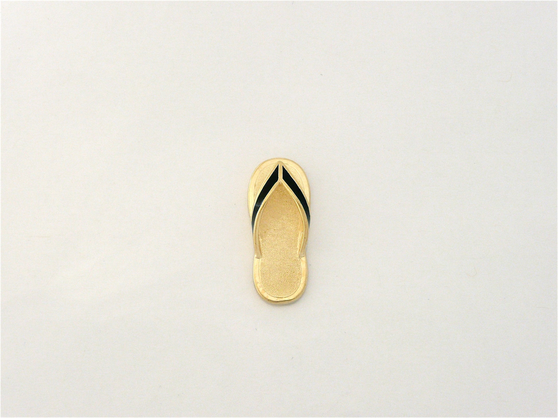 Slipper Pendant - Large image 0