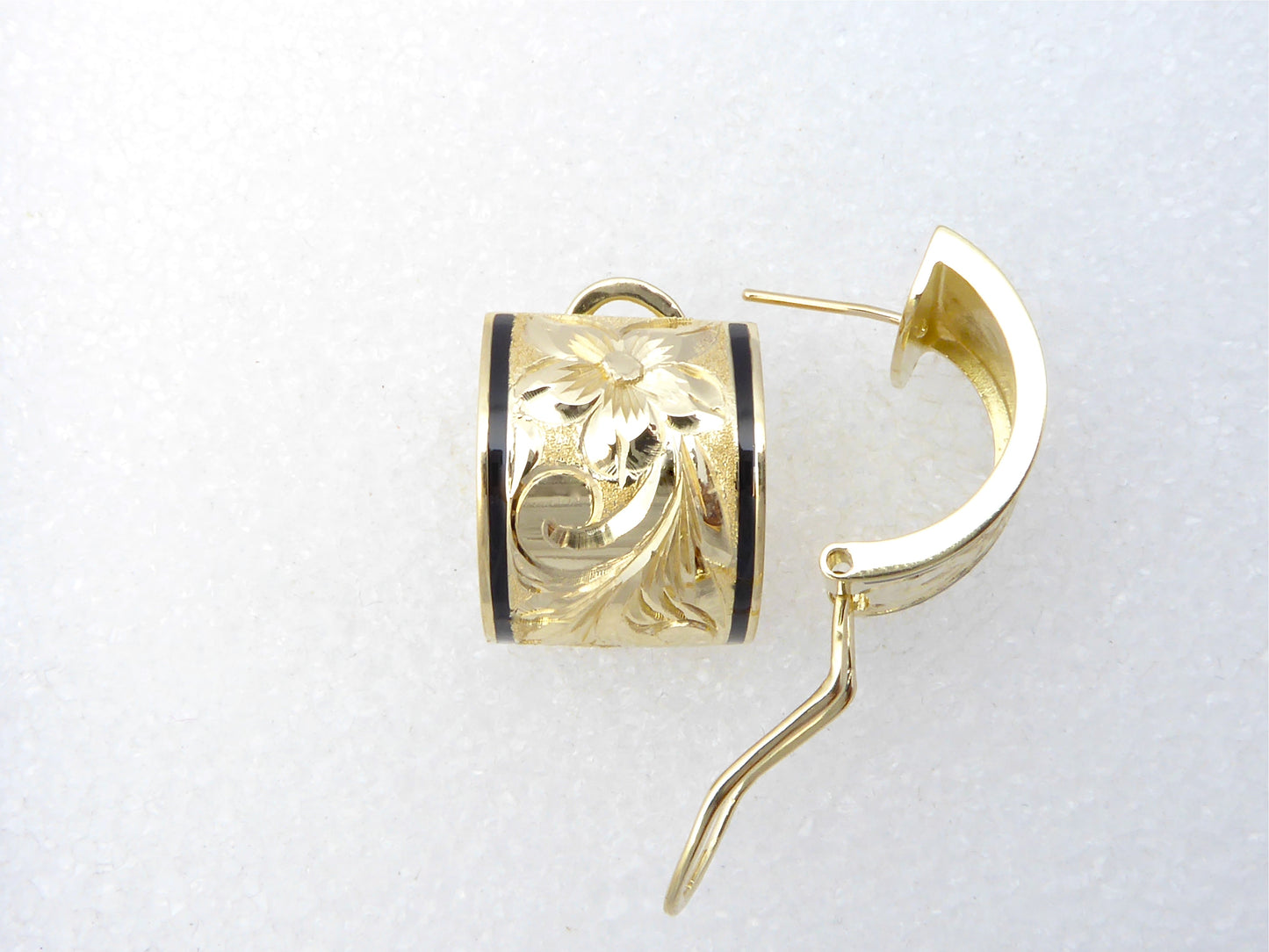 Straight Clip Earring - 15mm image 0