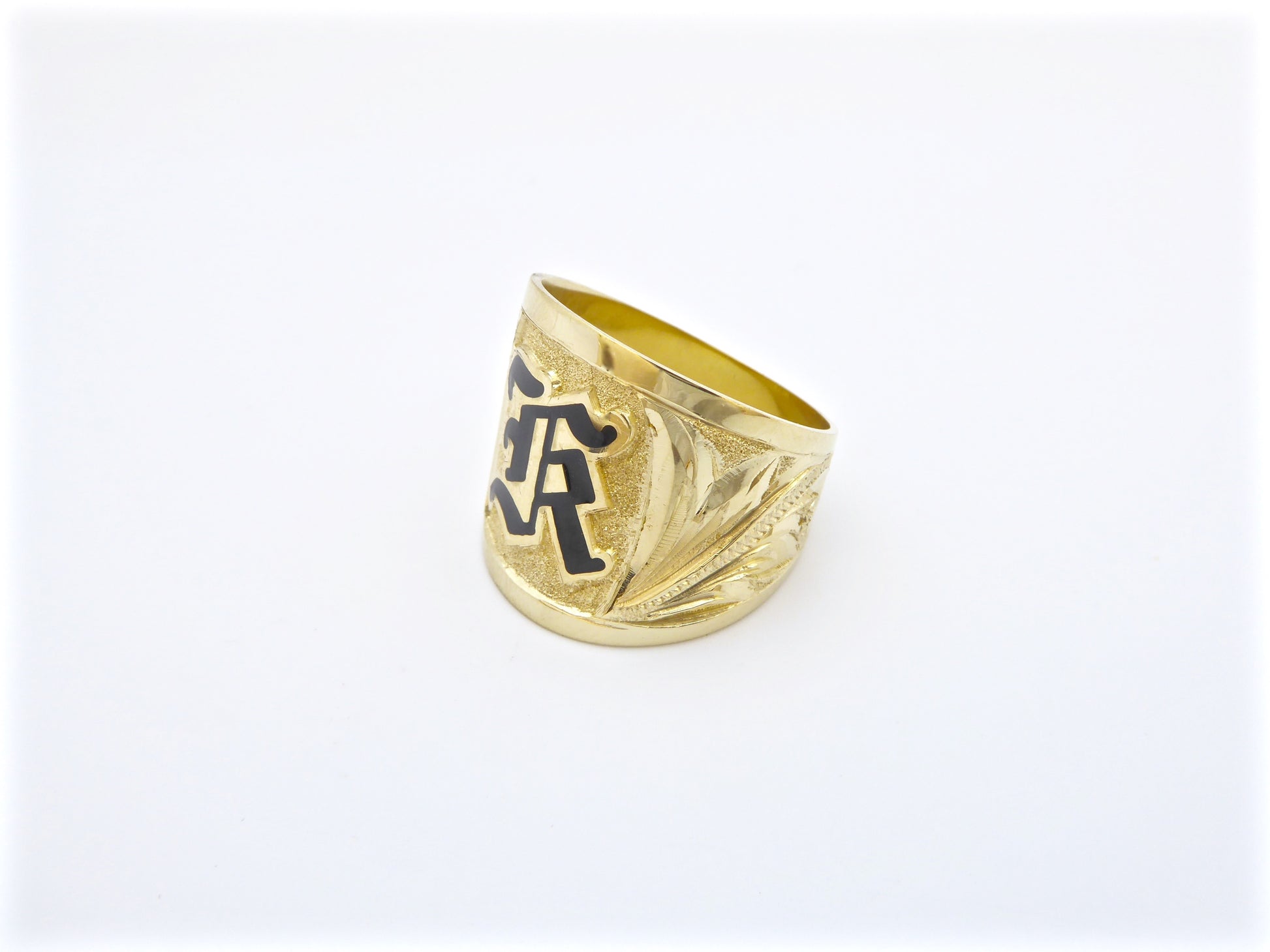 Tapered RE Ring w/ Initial Engraving - 18mm image 0