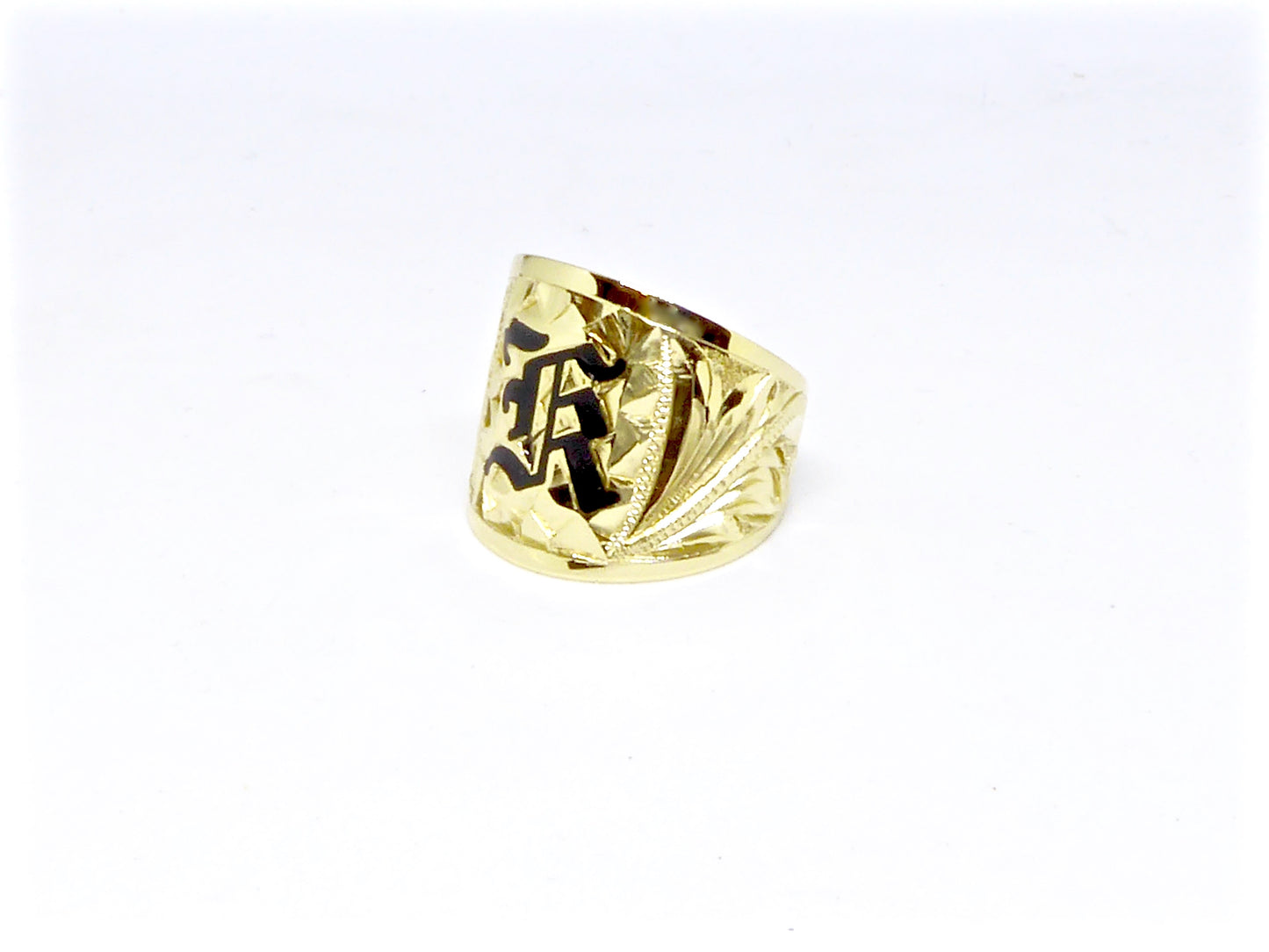 Tapered Ring w/ Initial Engraving - 18mm image 0