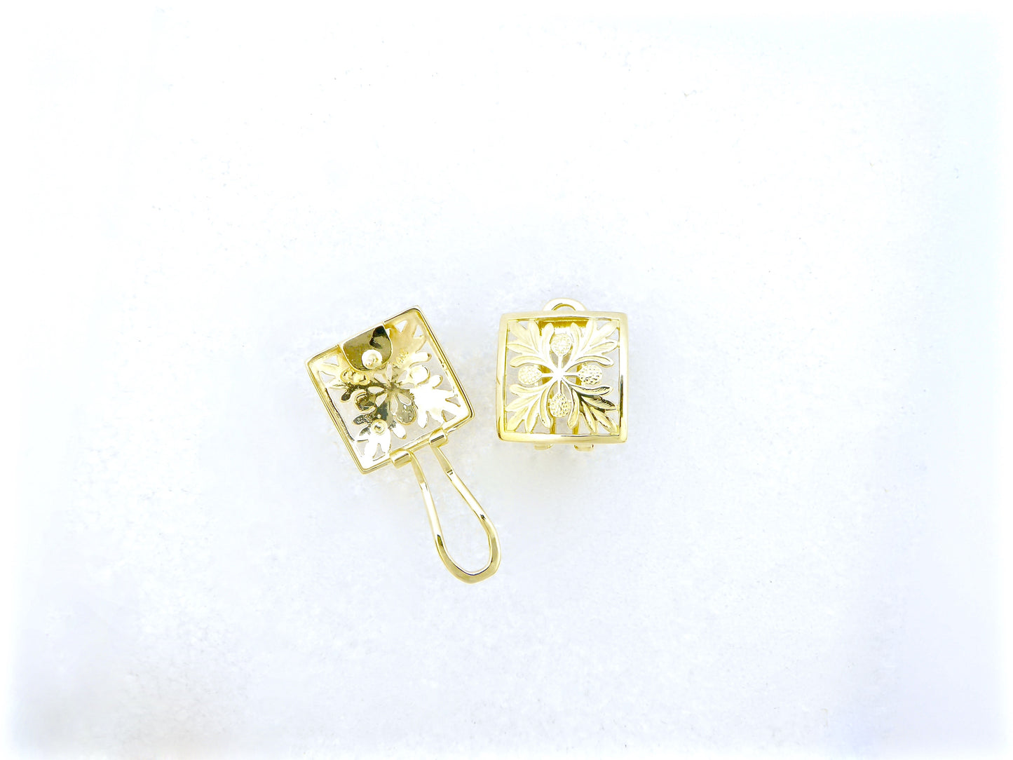 Ulu Quilt Earring - Small image 0