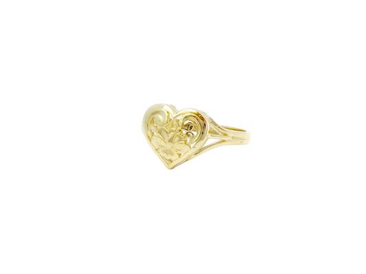 Hawaiian 14K Gold cut-out heart ring in size 7 with intricate heart-shaped design, stylish jewelry.