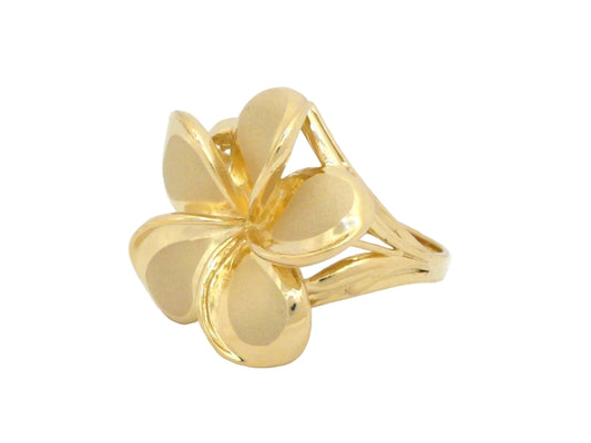 Hawaiian 14K Gold plumeria ring in size 8, featuring a detailed floral design.